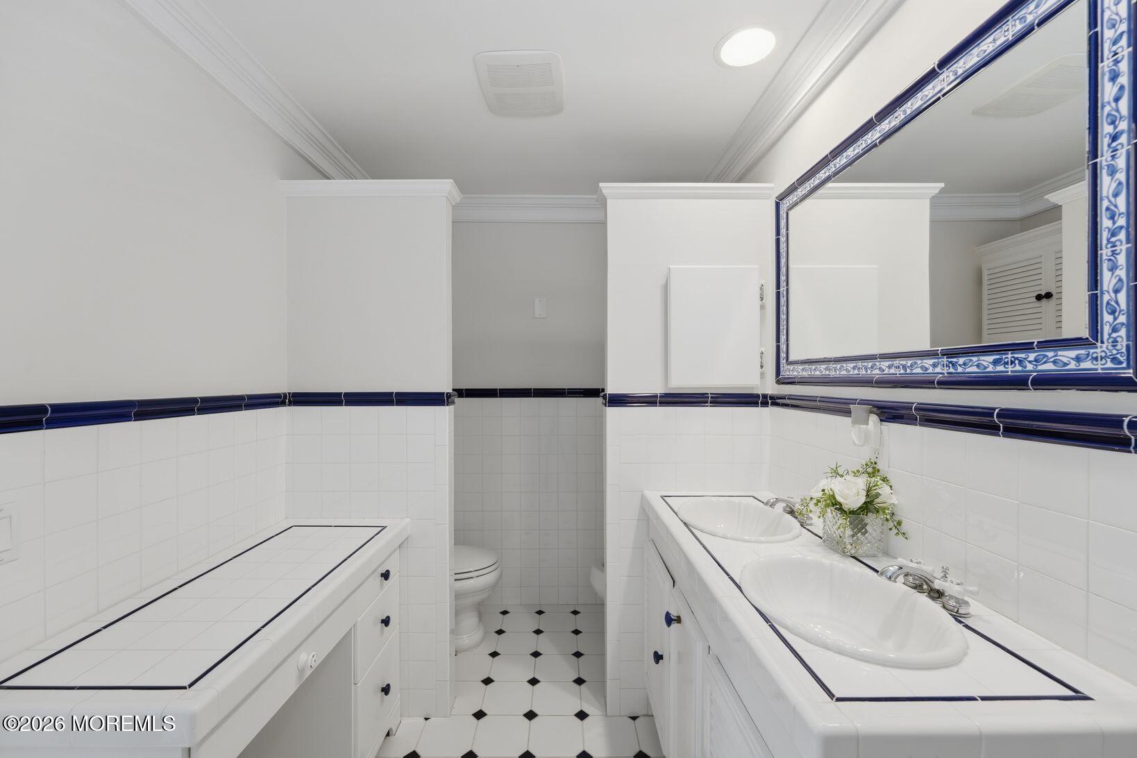 13 Rivers Edge Drive Rumson NJ 07760