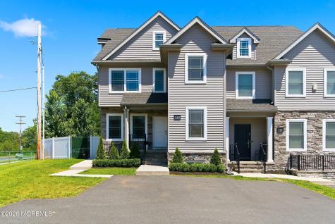 123 N Zinfandel Road Lakewood NJ 08701