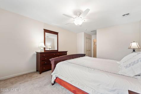 26 Carla Way Lawrenceville NJ 08648