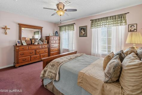 1213 Lindera Plaza Monroe NJ 08831