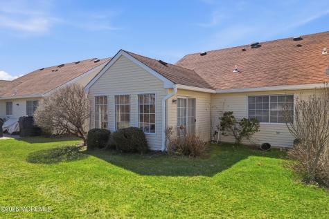 1213 Lindera Plaza Monroe NJ 08831