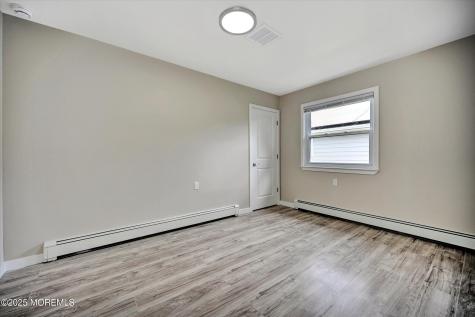426 Saint Thomas Drive N Toms River NJ 08757