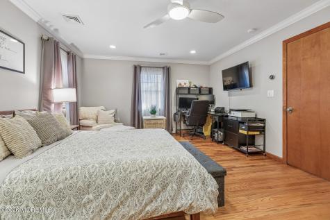 1700 Maxwell Drive Wall NJ 07719