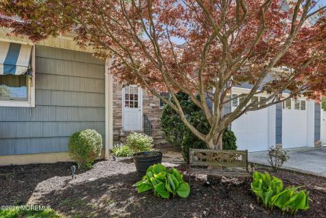 1700 Maxwell Drive Wall NJ 07719