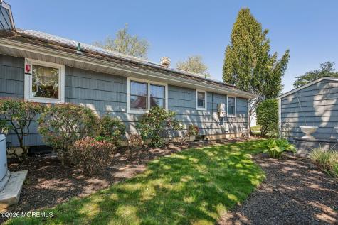 1700 Maxwell Drive Wall NJ 07719