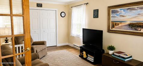54 Mermaid Drive Manahawkin NJ 08050