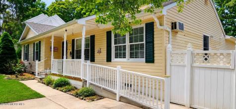 54 Mermaid Drive Manahawkin NJ 08050