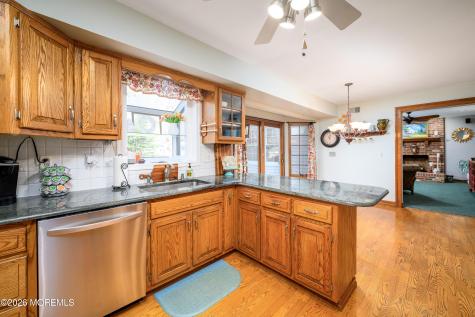 21 Jefferson Court Freehold NJ 07728