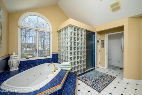 21 Jefferson Court Freehold NJ 07728