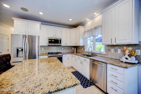 4 Topaz Drive Jackson NJ 08527