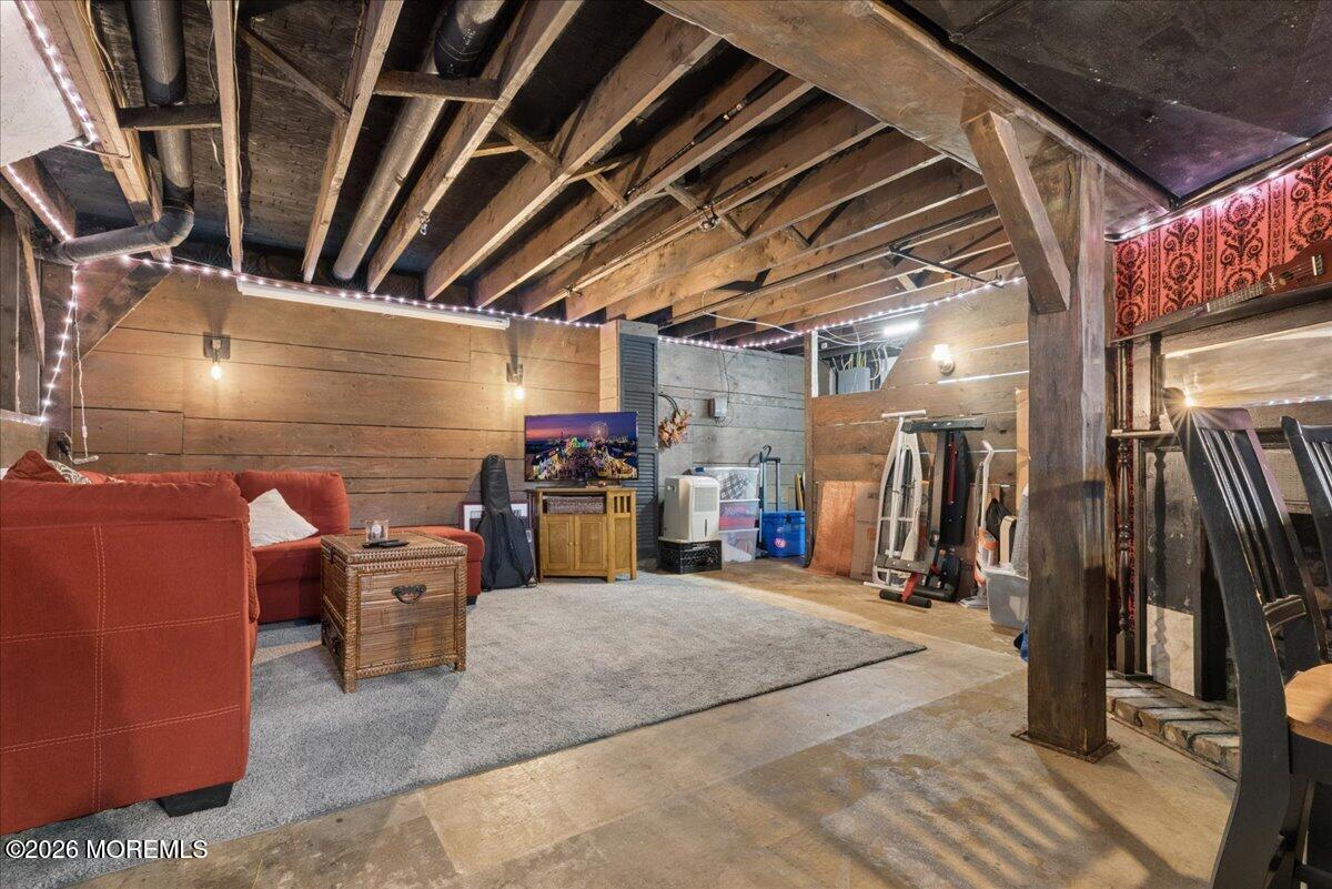 7 Sandspring Drive Eatontown NJ 07724