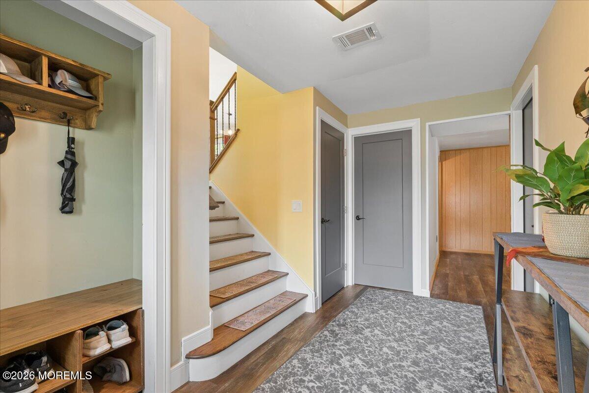7 Sandspring Drive Eatontown NJ 07724