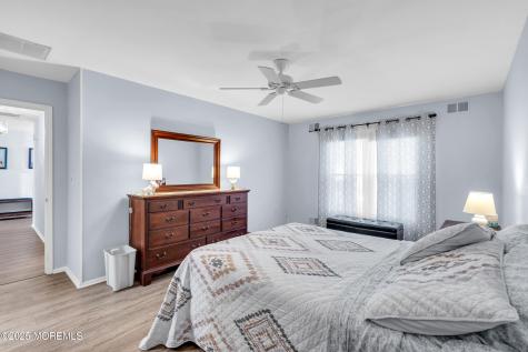 73 Jean Street Lakewood NJ 08701