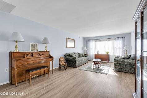 73 Jean Street Lakewood NJ 08701