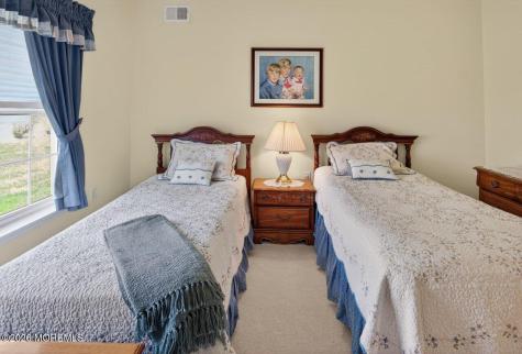11 Tuscana Court Manchester NJ 08759