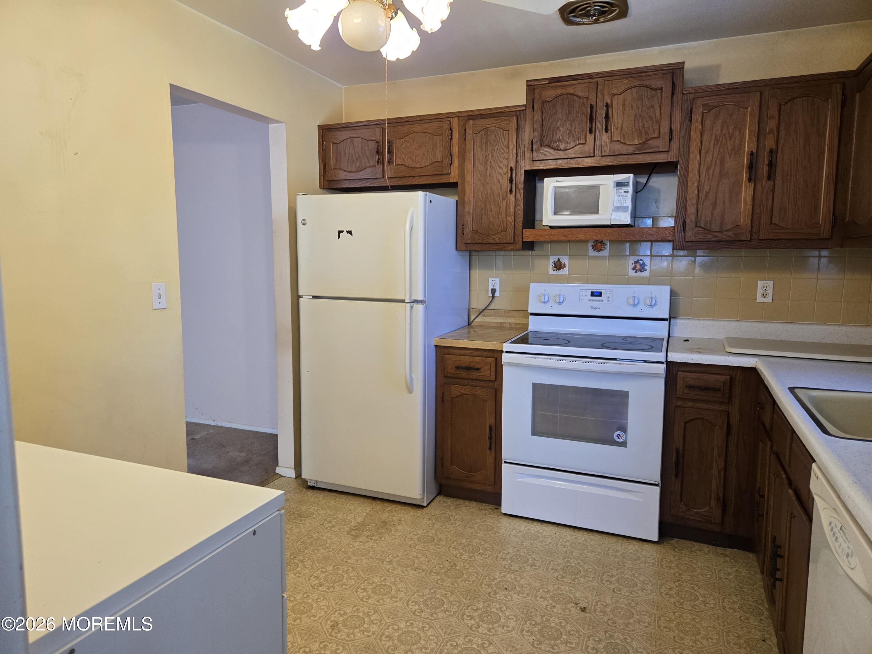 142 Hudson Parkway Whiting NJ 08759
