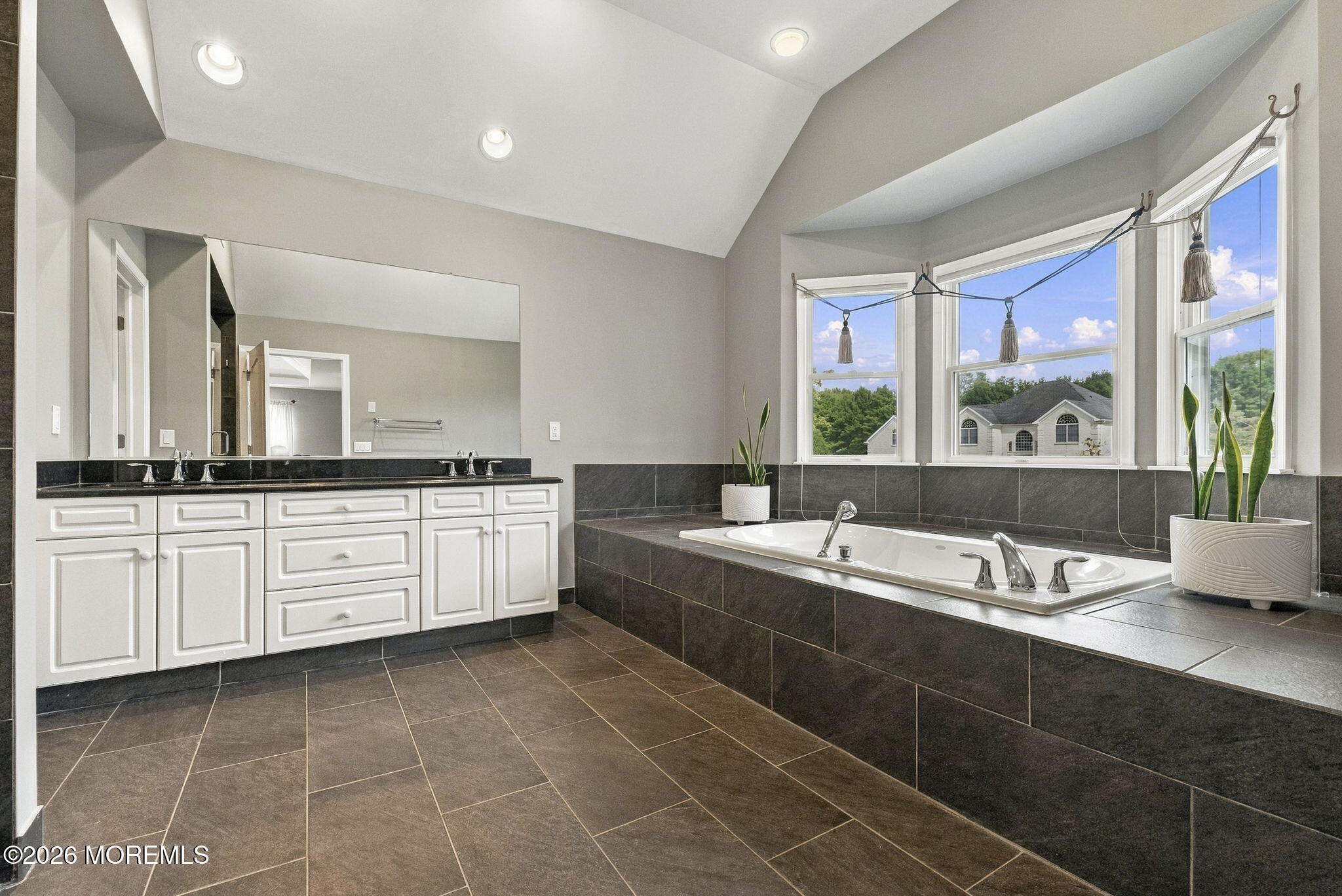 14 Diamond Hill Road Marlboro NJ 07746