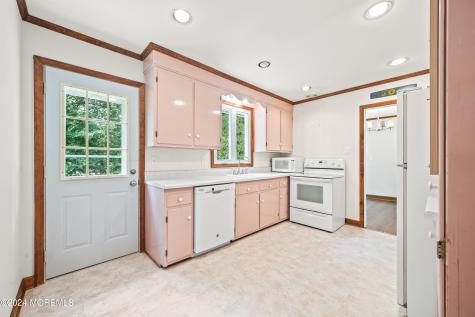 23 Amelia Circle Little Silver NJ 07739