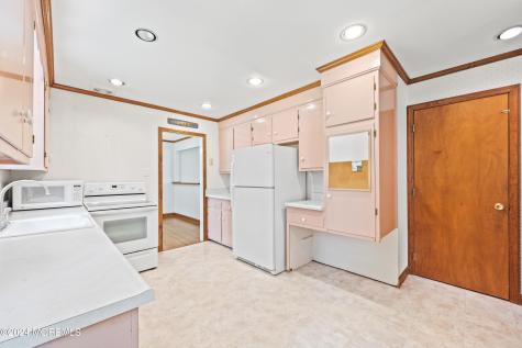 23 Amelia Circle Little Silver NJ 07739