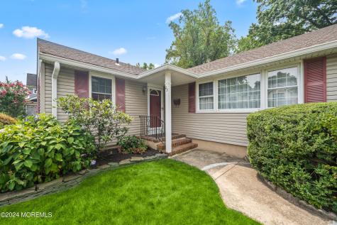 23 Amelia Circle Little Silver NJ 07739
