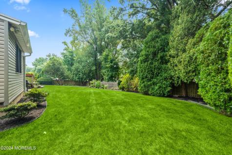 23 Amelia Circle Little Silver NJ 07739