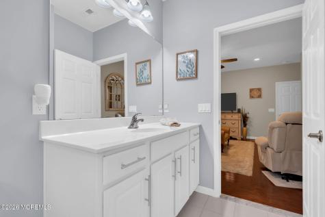 61 Woodview Drive Whiting NJ 08759