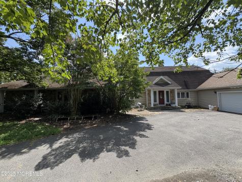 36 White Pine Road Chesterfield NJ 08515
