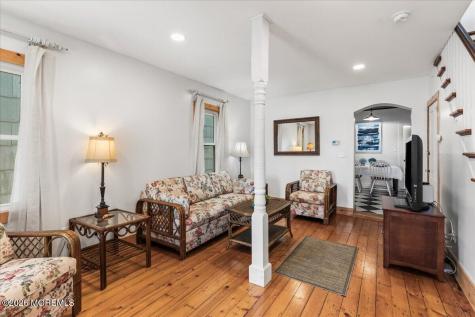 128 E Camp Walk Island Heights NJ 08732