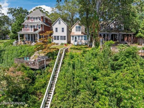 128 E Camp Walk Island Heights NJ 08732