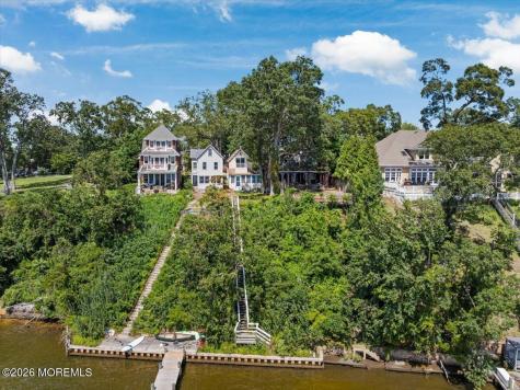 128 E Camp Walk Island Heights NJ 08732