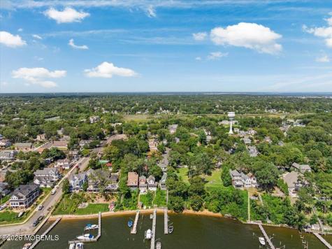 128 E Camp Walk Island Heights NJ 08732