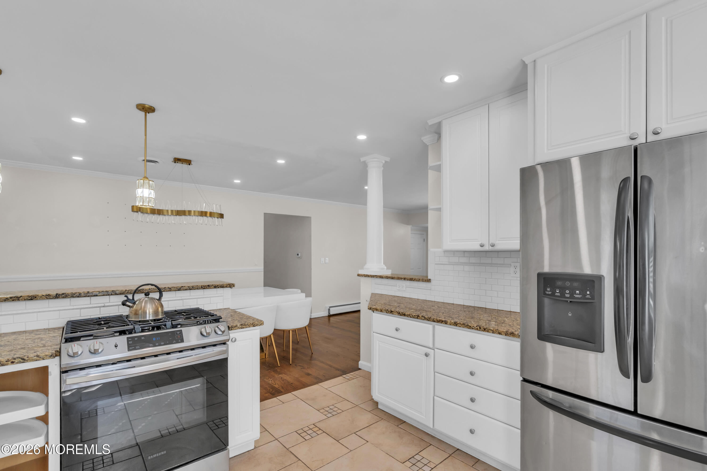 559 Dow Avenue Oakhurst NJ 07755