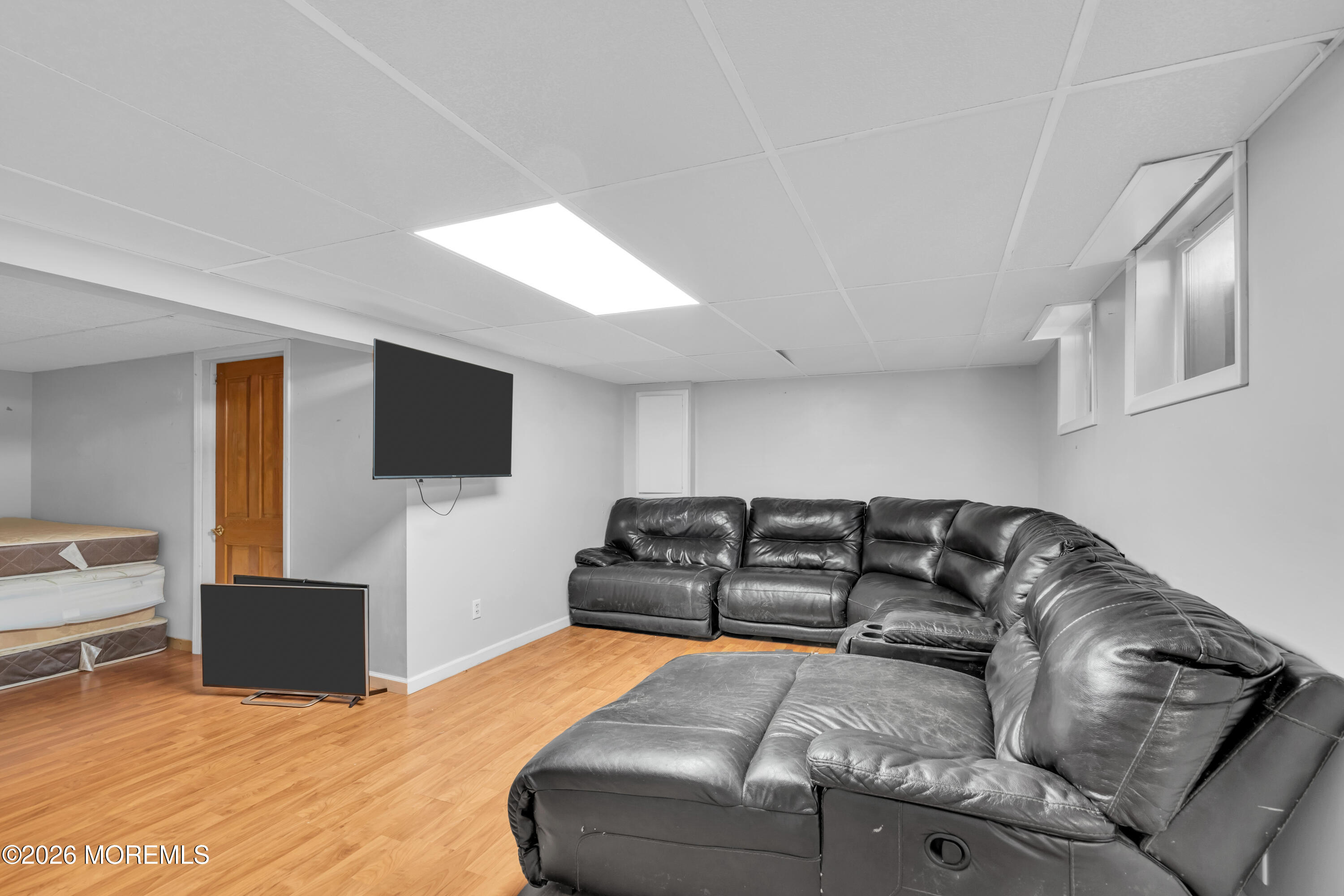 559 Dow Avenue Oakhurst NJ 07755
