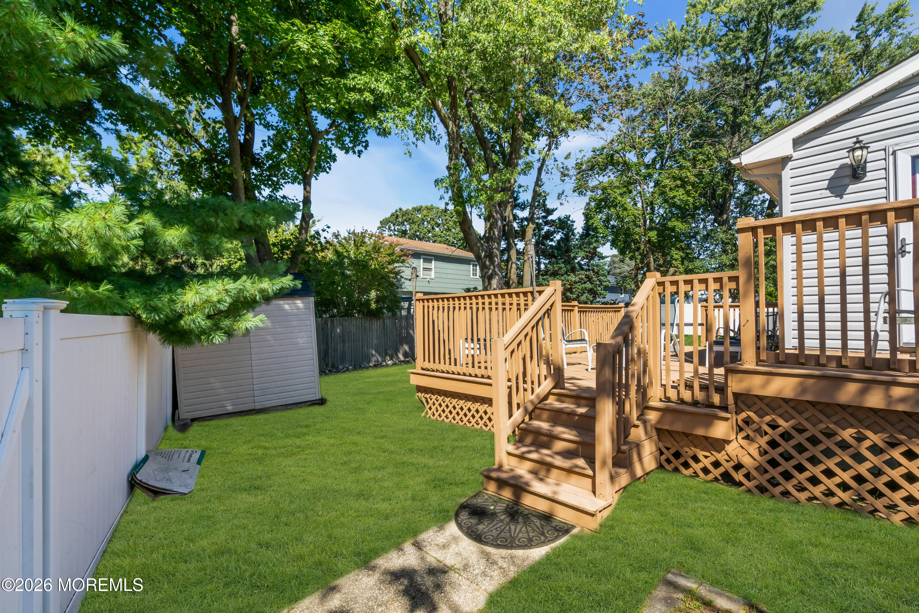 559 Dow Avenue Oakhurst NJ 07755