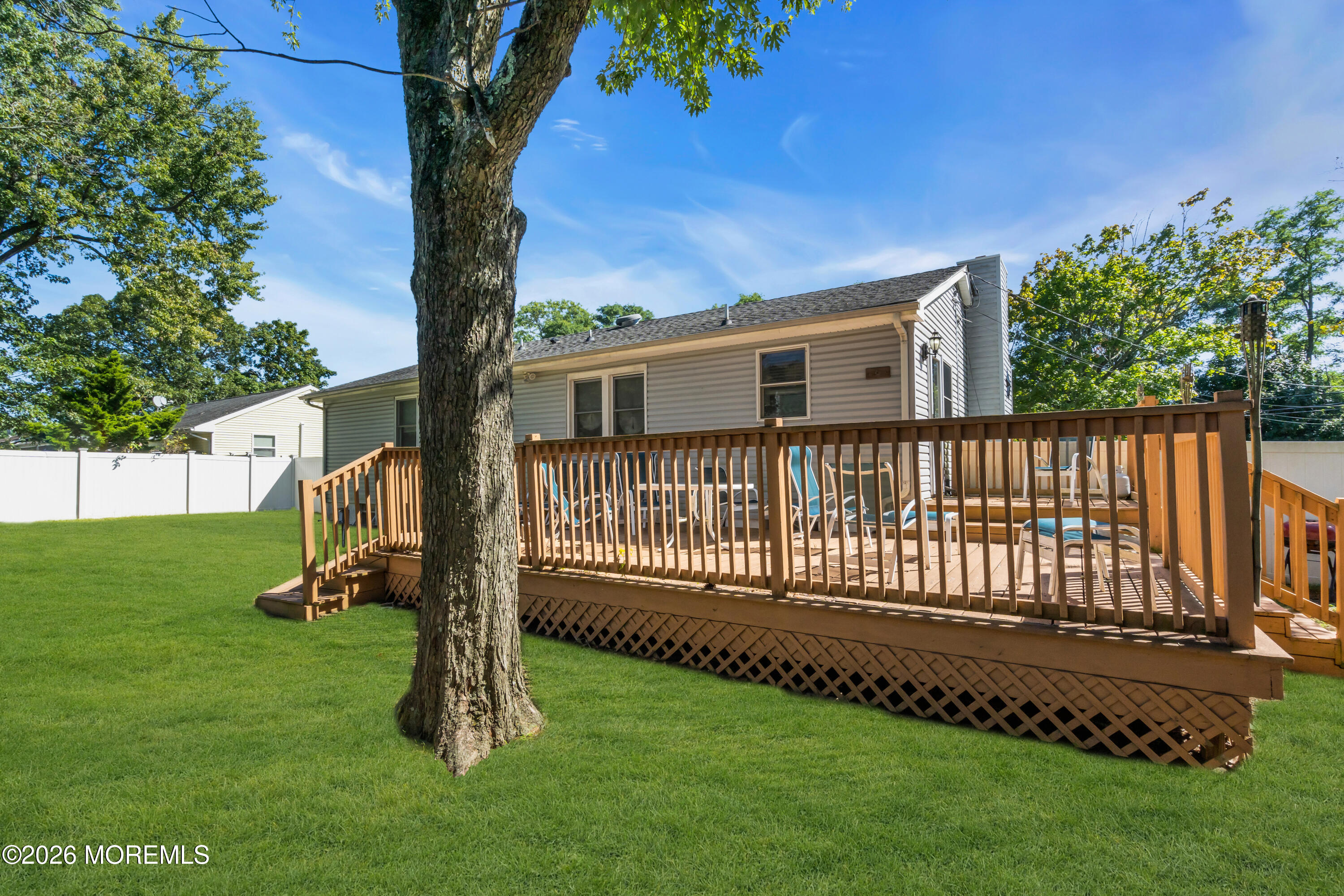 559 Dow Avenue Oakhurst NJ 07755