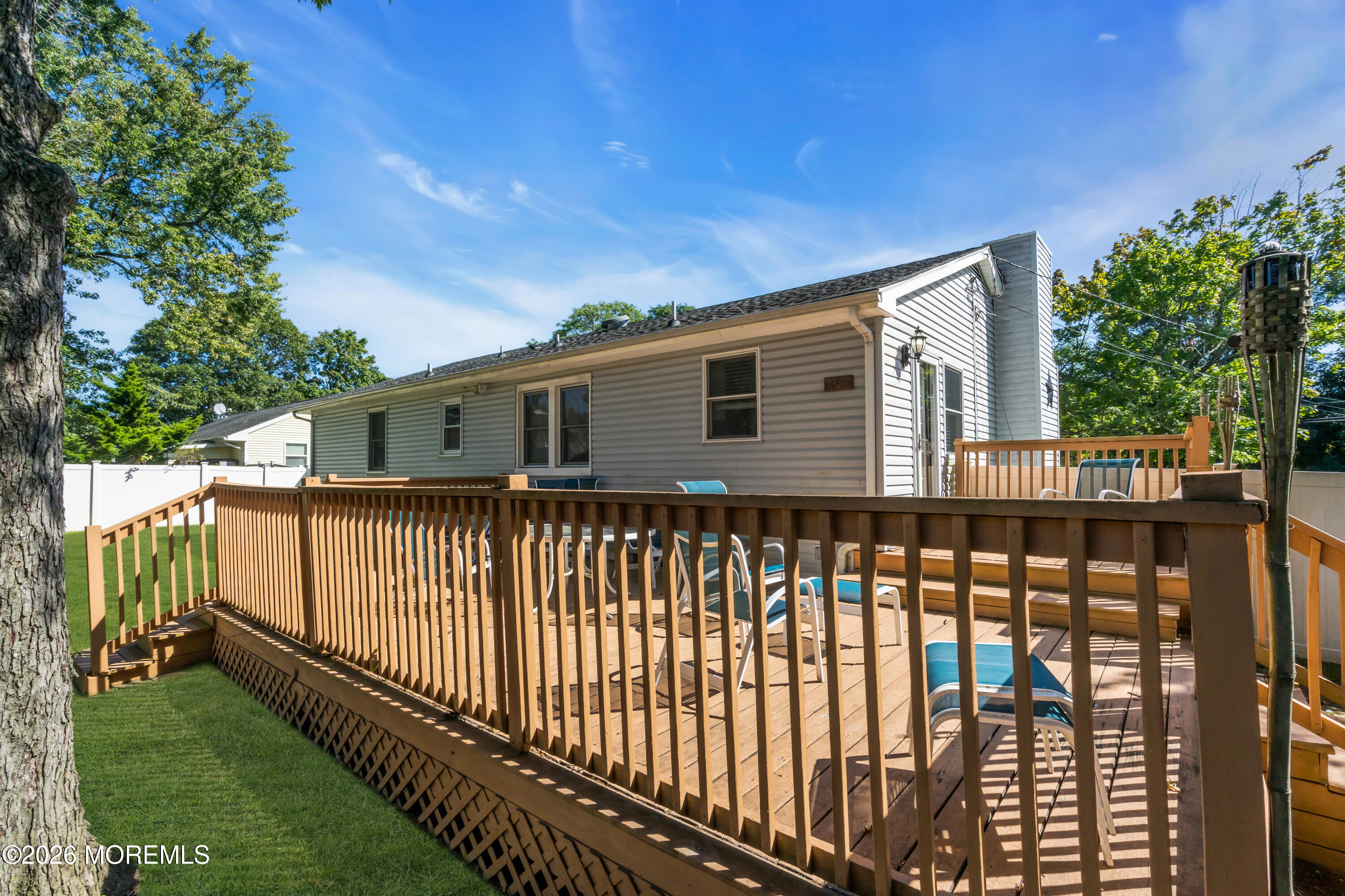 559 Dow Avenue Oakhurst NJ 07755