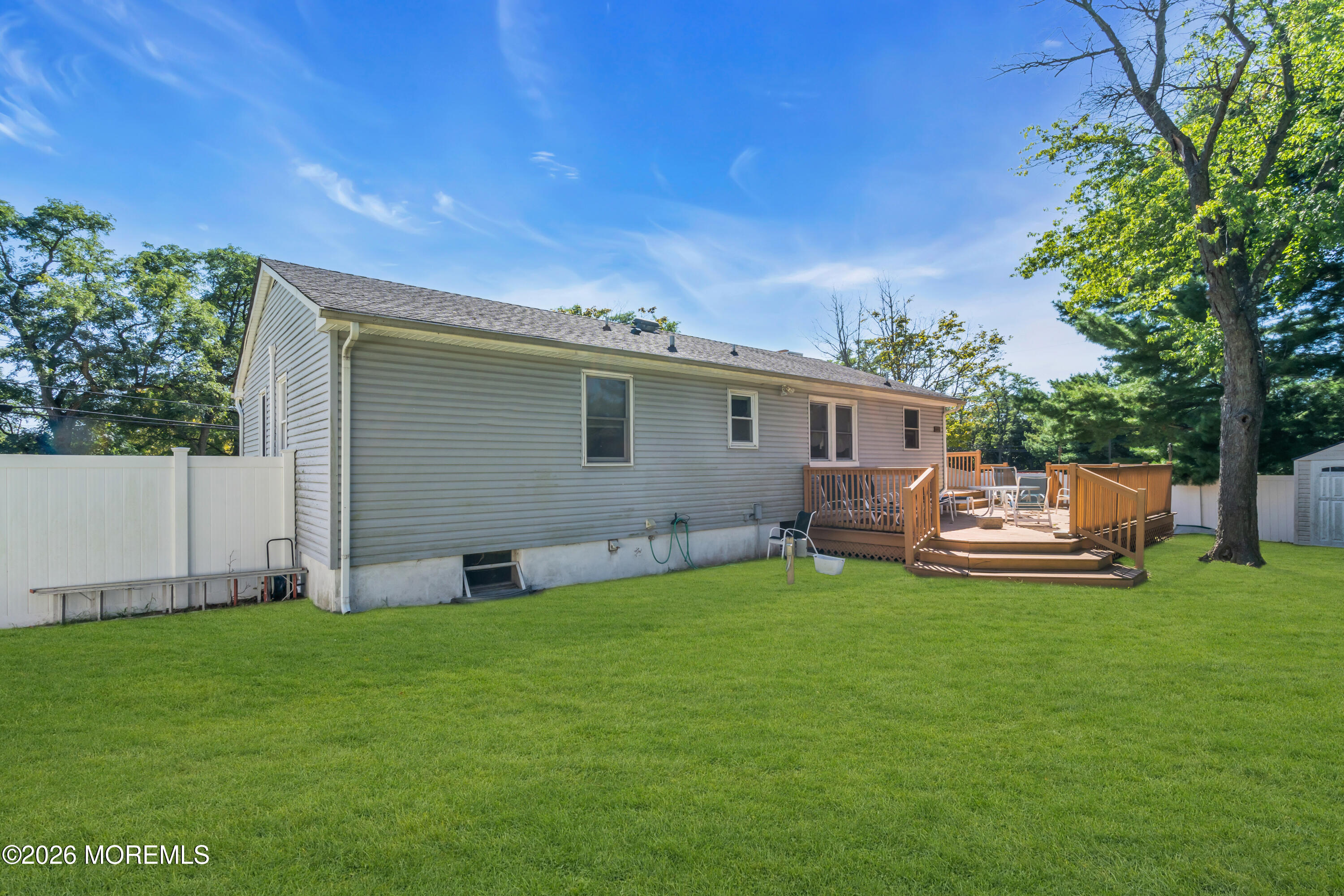 559 Dow Avenue Oakhurst NJ 07755