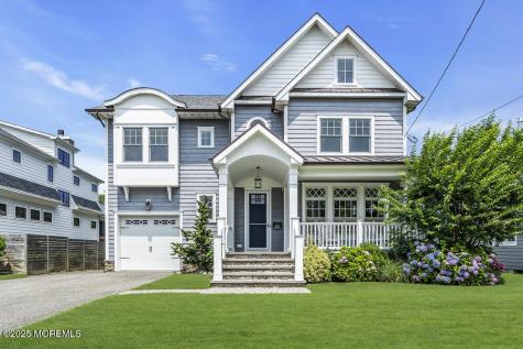 524 Longstreet Avenue Brielle NJ 08730