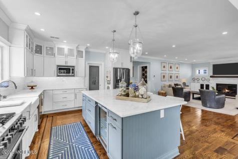 524 Longstreet Avenue Brielle NJ 08730
