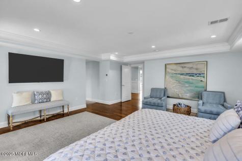 524 Longstreet Avenue Brielle NJ 08730