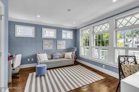 524 Longstreet Avenue Brielle NJ 08730