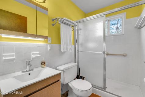 3 New Hampshire Lane Manchester NJ 08759