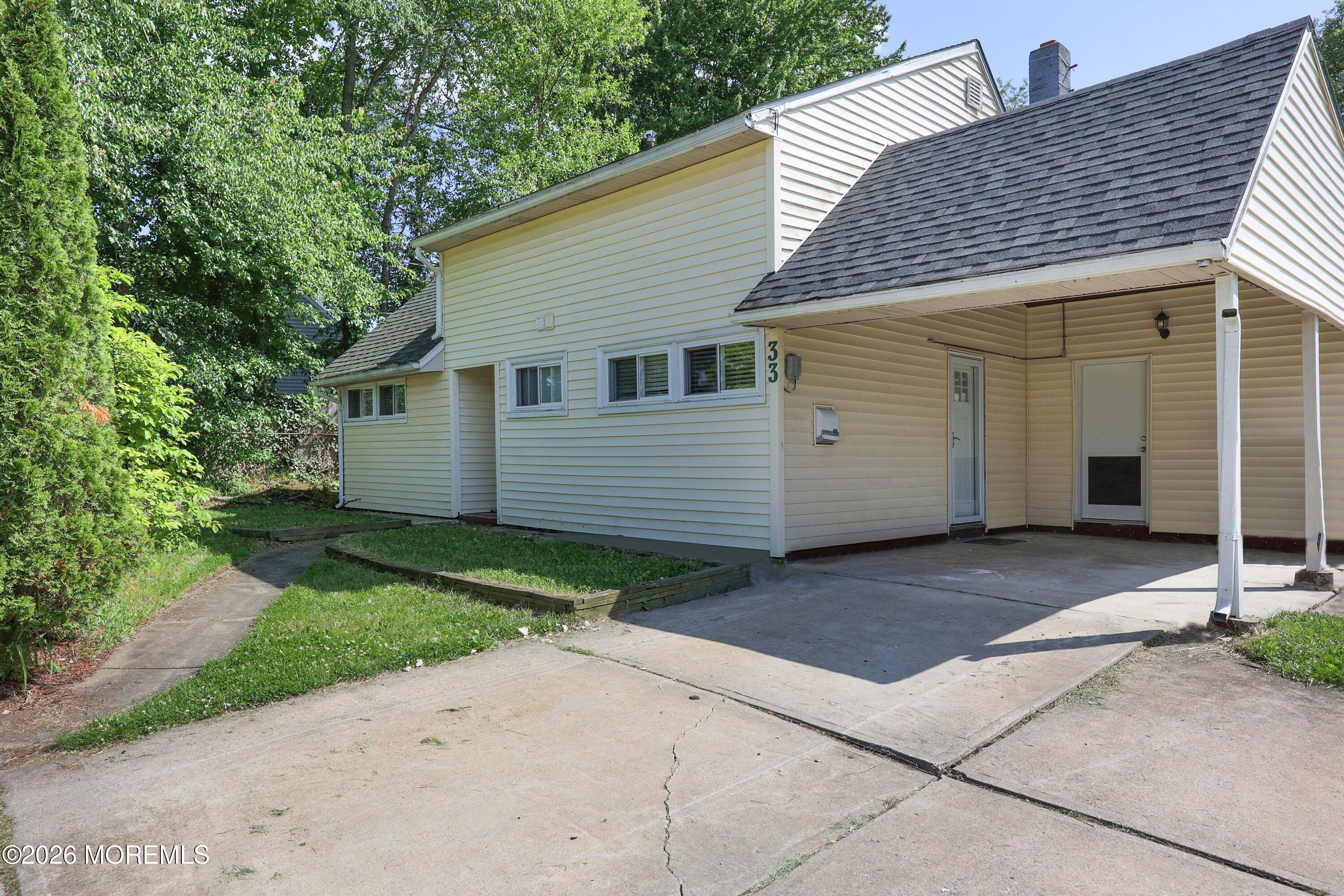 33 Pine Tree Road Old Bridge NJ 08857