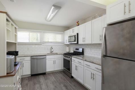 33 Pine Tree Road Old Bridge NJ 08857