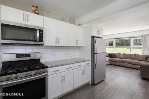 33 Pine Tree Road Old Bridge NJ 08857