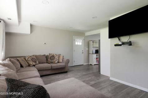 33 Pine Tree Road Old Bridge NJ 08857