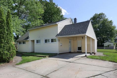 33 Pine Tree Road Old Bridge NJ 08857