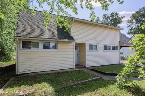 33 Pine Tree Road Old Bridge NJ 08857
