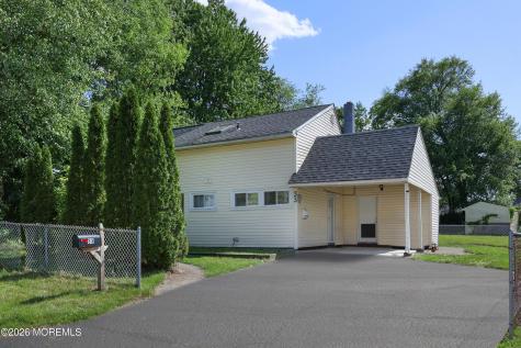 33 Pine Tree Road Old Bridge NJ 08857