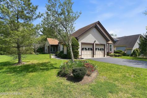 19 Ingram Drive Monroe NJ 08831